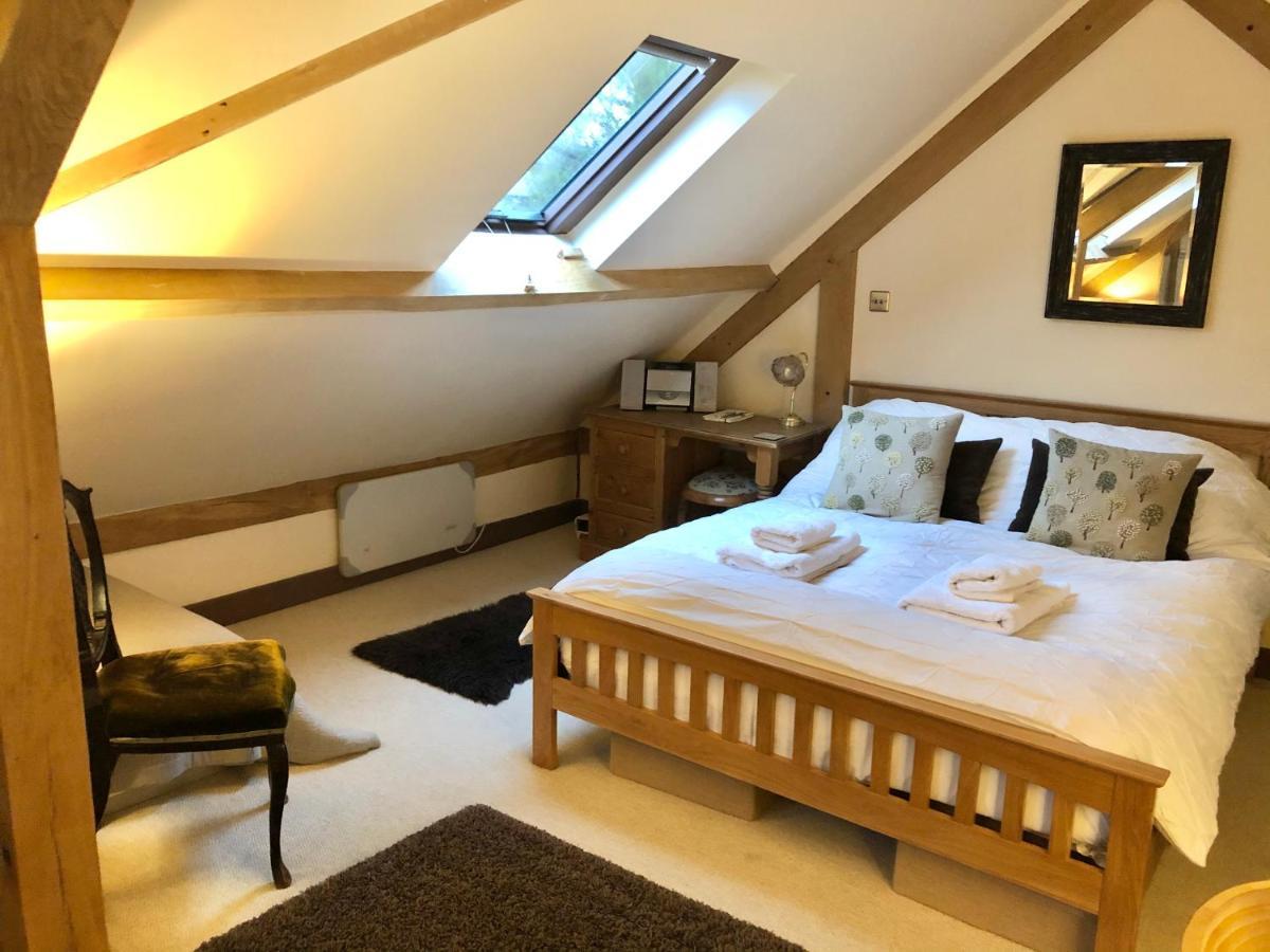 Greencourt Loft - The Cotswold Way, Stroud Ryeford Exterior photo